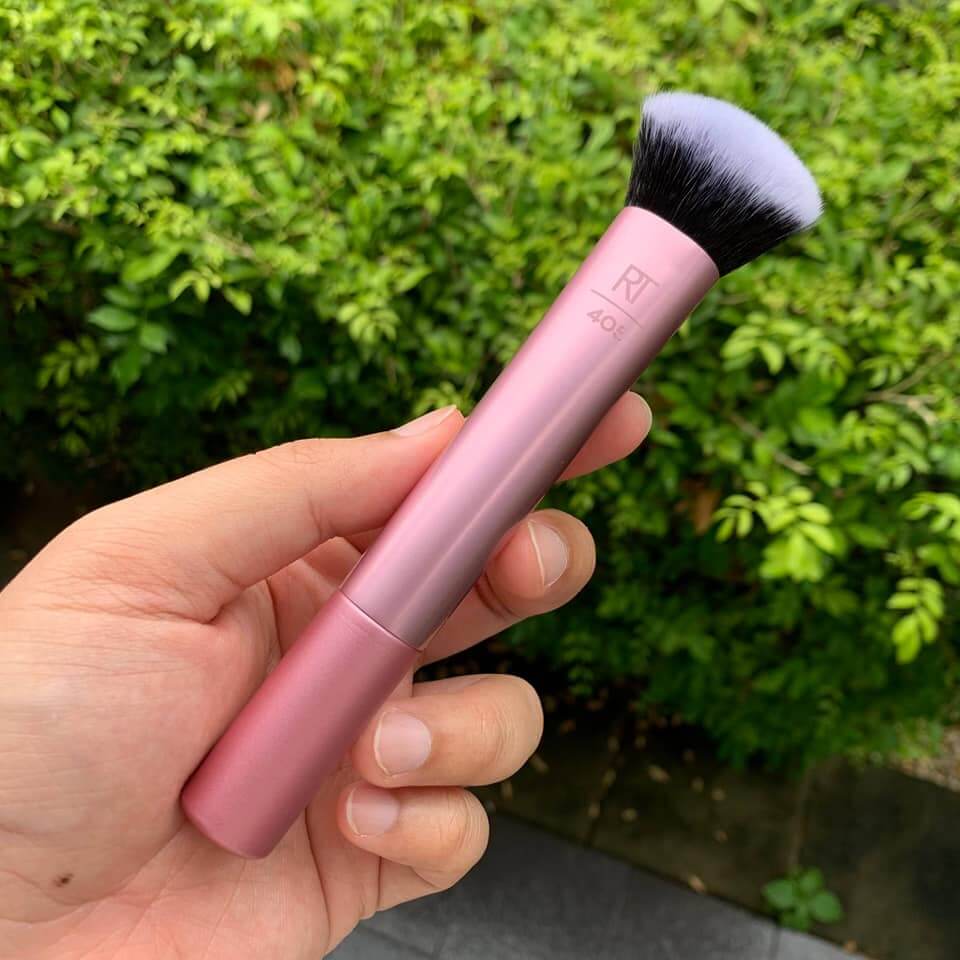 real tecniques,แปรงแต่งหน้า real tecniques,real tecniques Instapop Cheek Brush ,real tecniques Instapop Cheek Brush  ราคา,รีวิว real tecniques Instapop Cheek Brushr ,