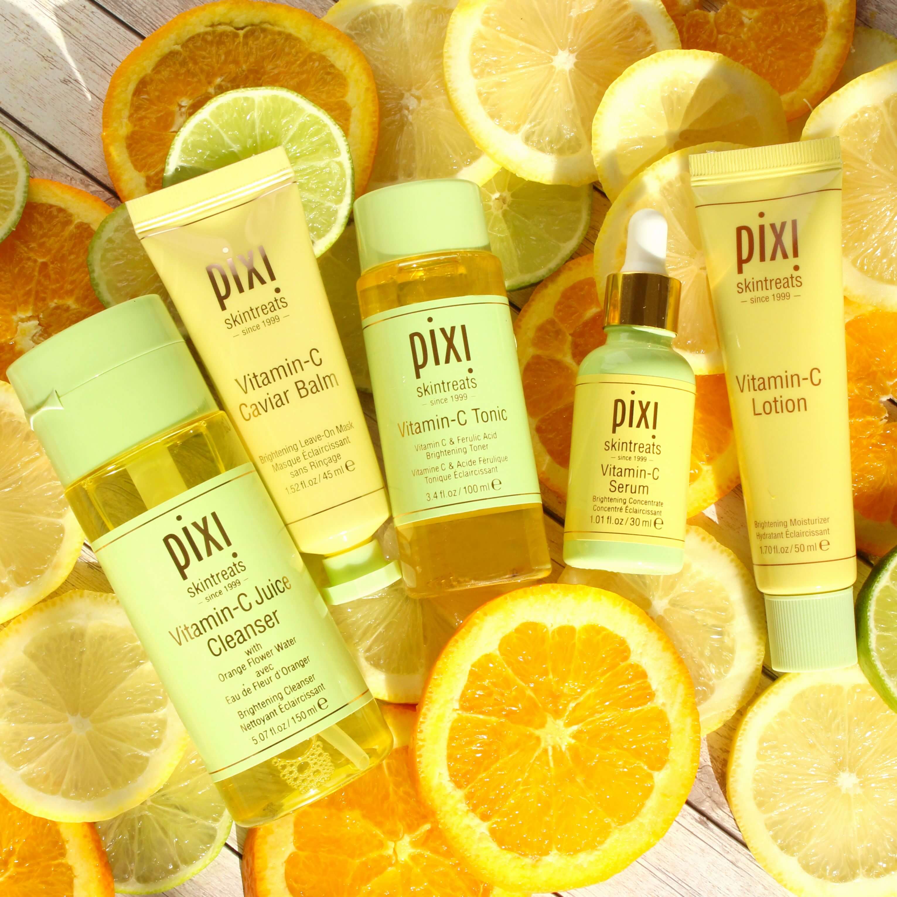 Pixi Vitamin C Tonic 250 ml โทนเนอร์ผลัดเซลล์ผิวสูตรวิตามินซี อุดมด้วยสารต้านอนุมูลอิสระ ฟื้นฟูผิวจากความหมองคล้ำ 