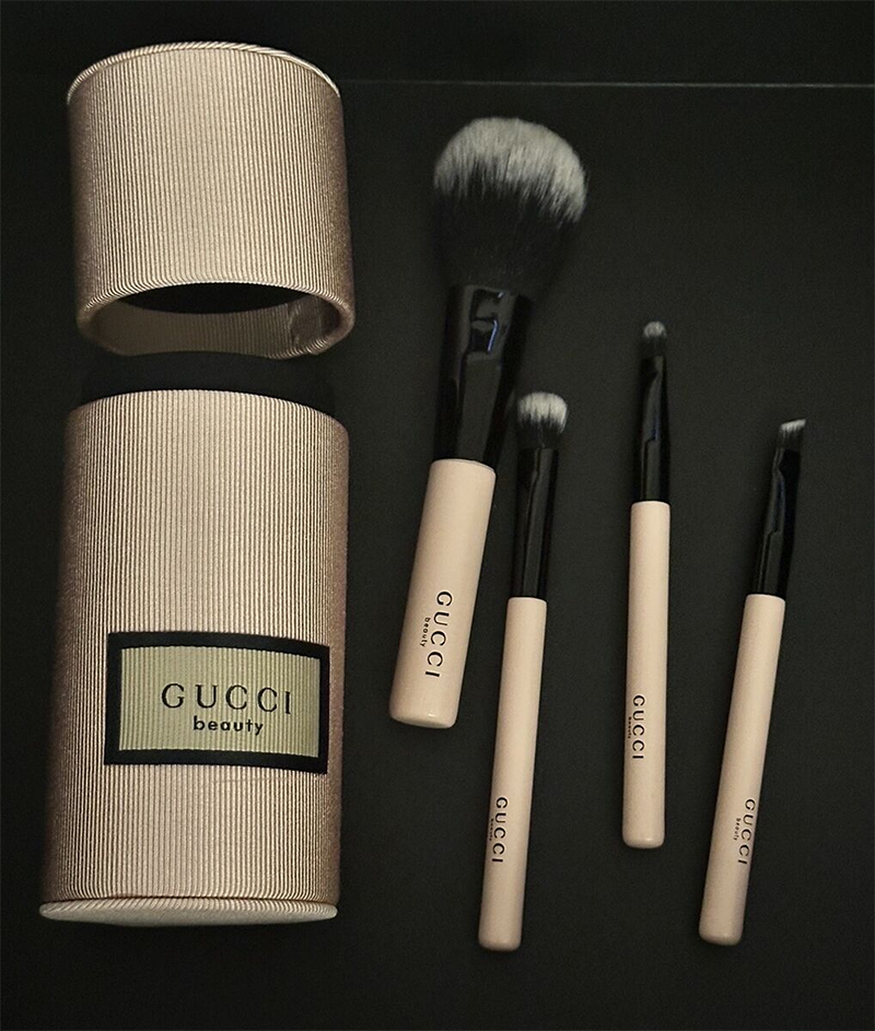 GUCCI Brush Set Cosmes With 4 Brushes